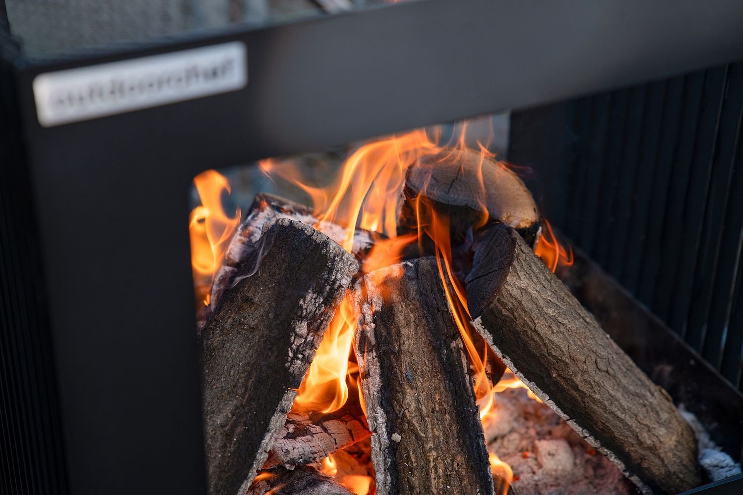 Outdoorchef Firepit Feuerstelle und Holzkohlegrill – Bild 8