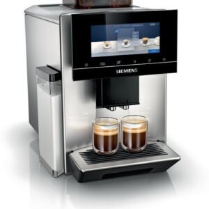 Siemens EQ.900 TQ903D03 Kaffeevollautomat silber, schwarzer Kaffeeauslauf